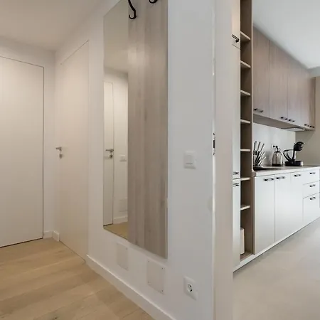 Daire Sunset Cozy Pipera Business Center *
