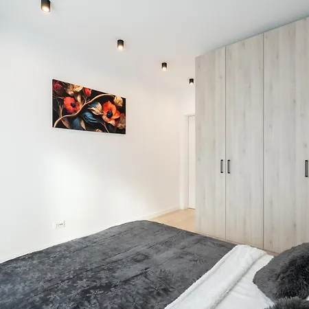 Sunset Cozy Pipera Business Center * Бухарест