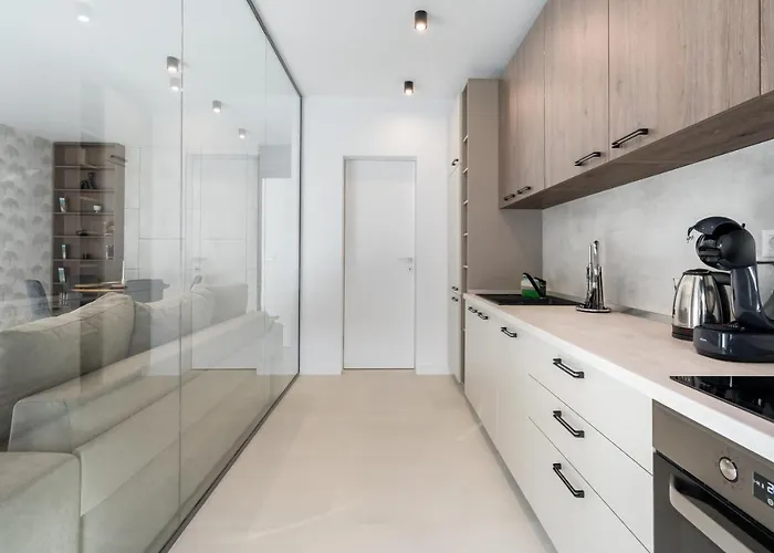 Sunset Cozy Pipera Business Center Apartmán