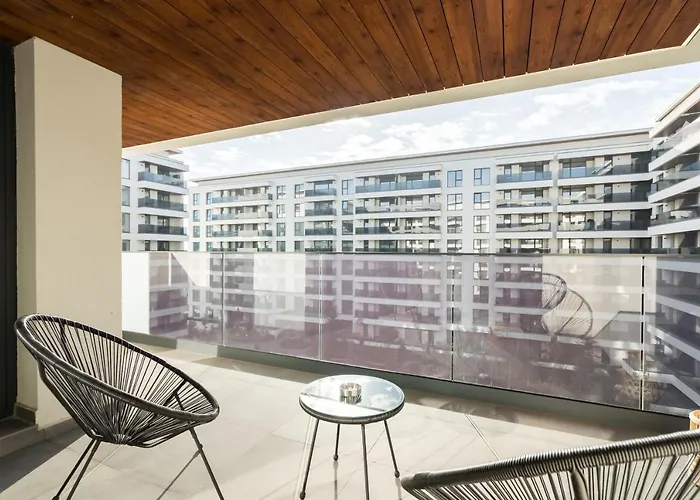 Sunset Cozy Pipera Business Center * ブカレスト