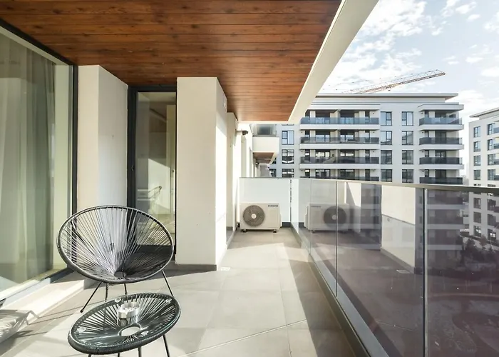 Sunset Cozy Pipera Business Center